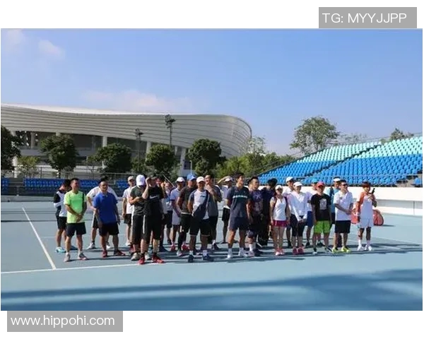 重庆网球队战术揭秘:网球巨献带你领略竞技魅力与团队协作